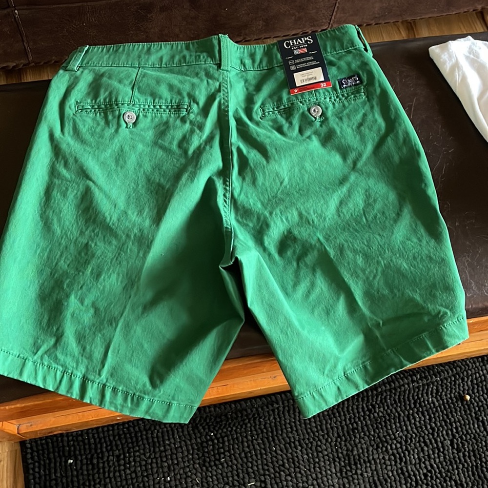 Mens Chap shorts - Picture 2 of 5